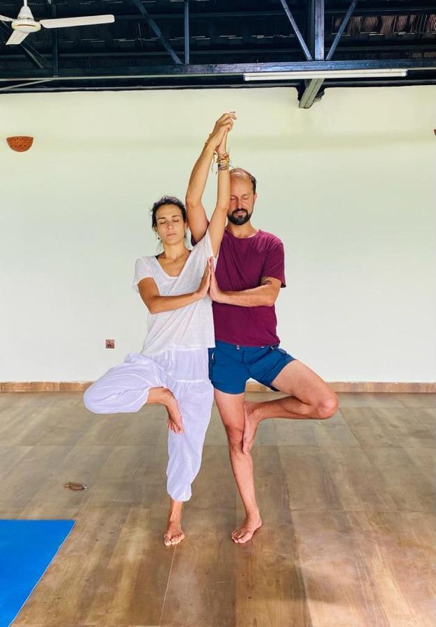 Green Hills Yoga Retreat ポカラ エクステリア 写真