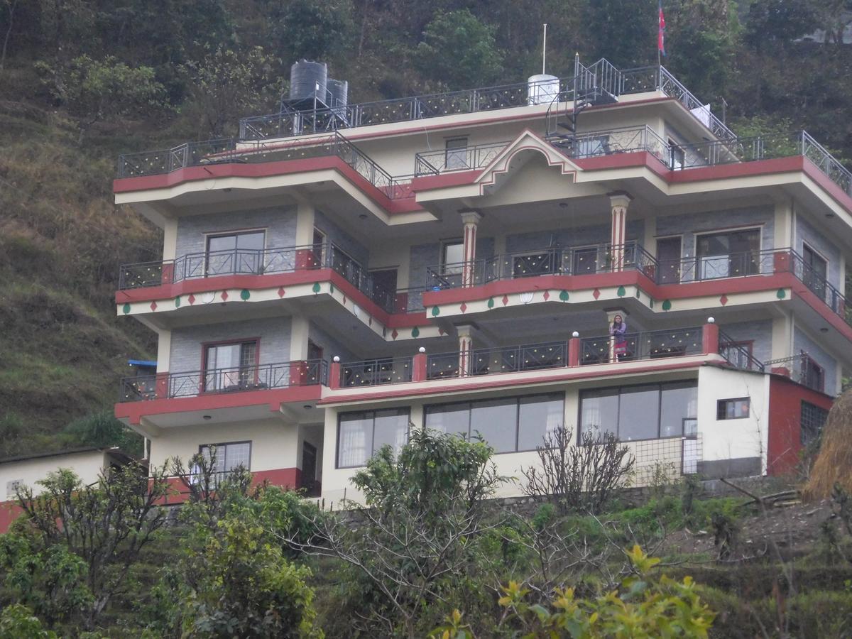 Green Hills Yoga Retreat ポカラ エクステリア 写真