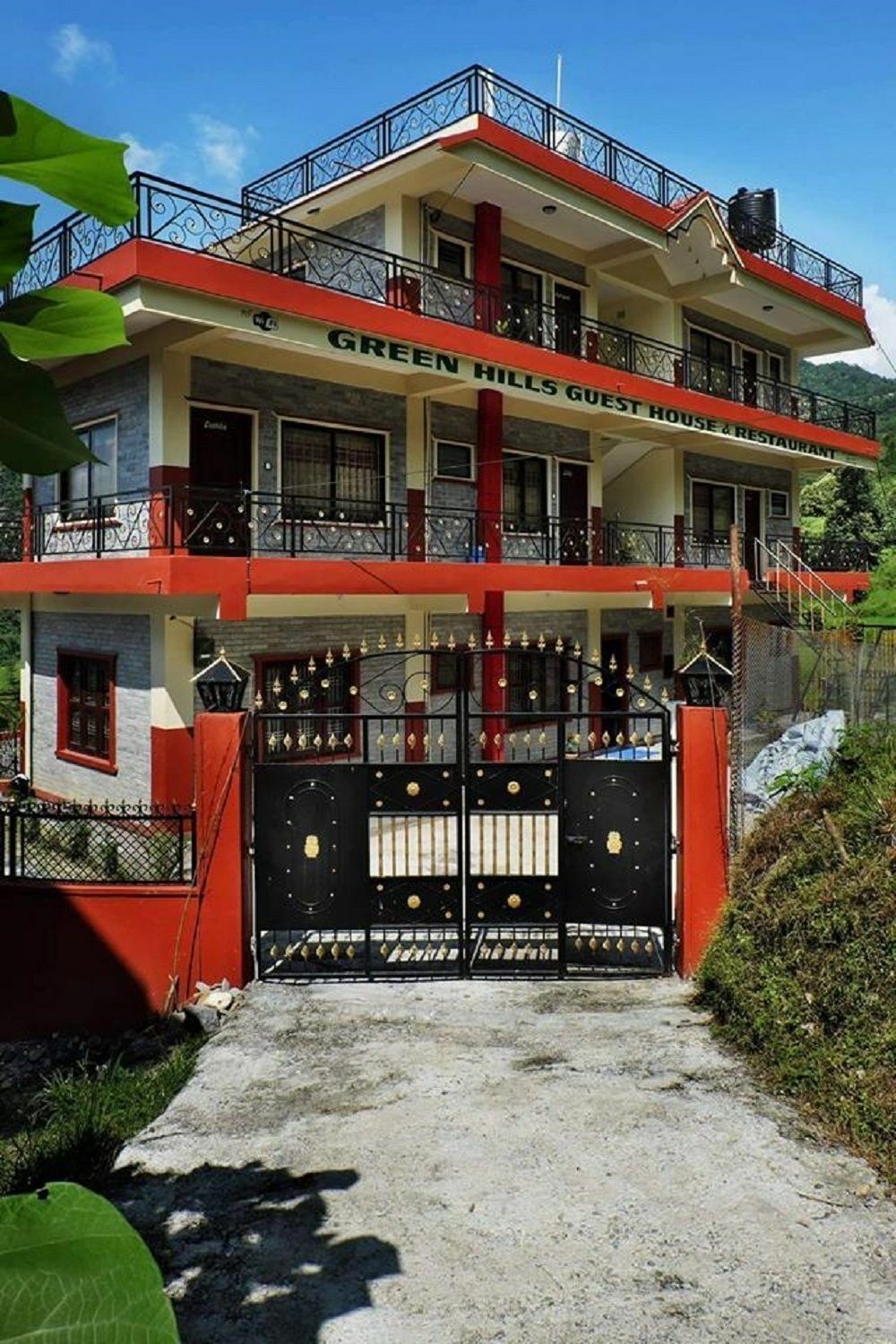 Green Hills Yoga Retreat ポカラ エクステリア 写真